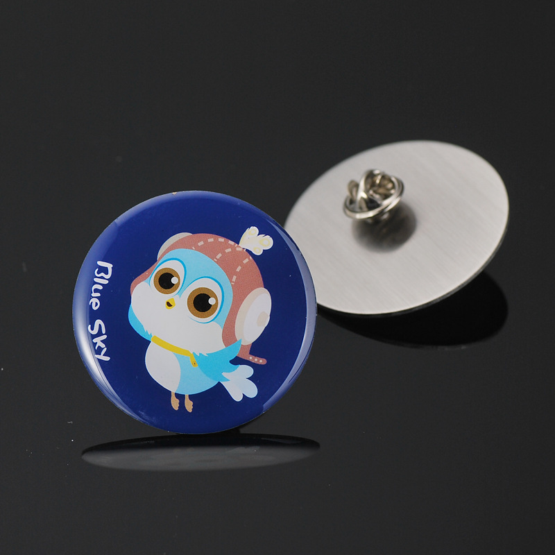 直销印刷金属徽章定做 水晶滴胶烤漆纪念章方形胸章定制