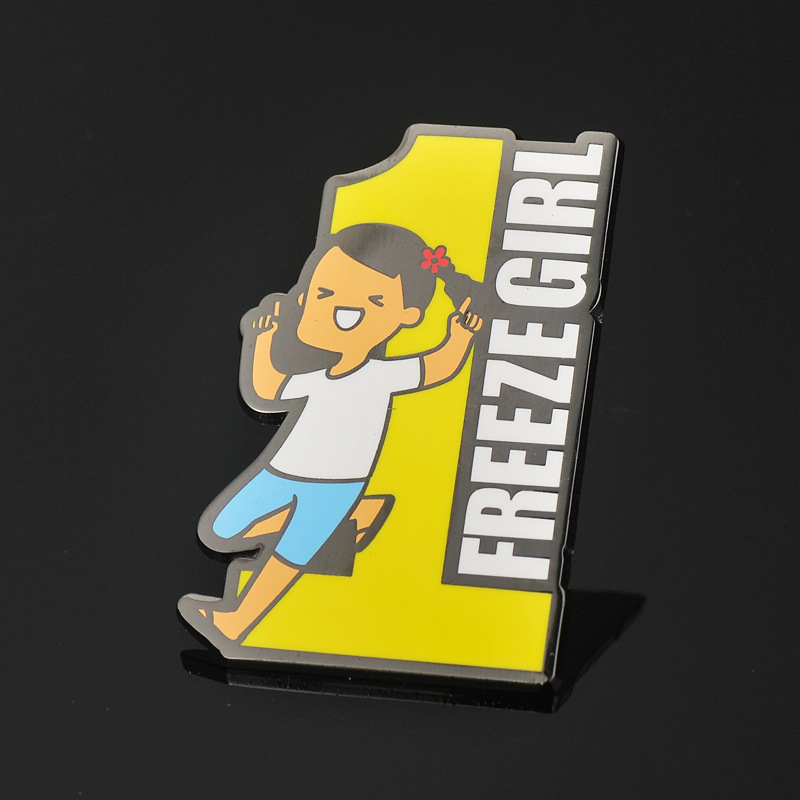 珐琅胸章定制 外贸金属纪念章 猫猫卡通徽章 烤漆滴胶勋章