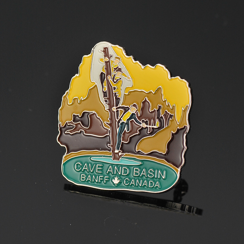 金属烤漆徽章 锌合金滴胶胸针圆形纪念徽定制 企业珐琅胸章